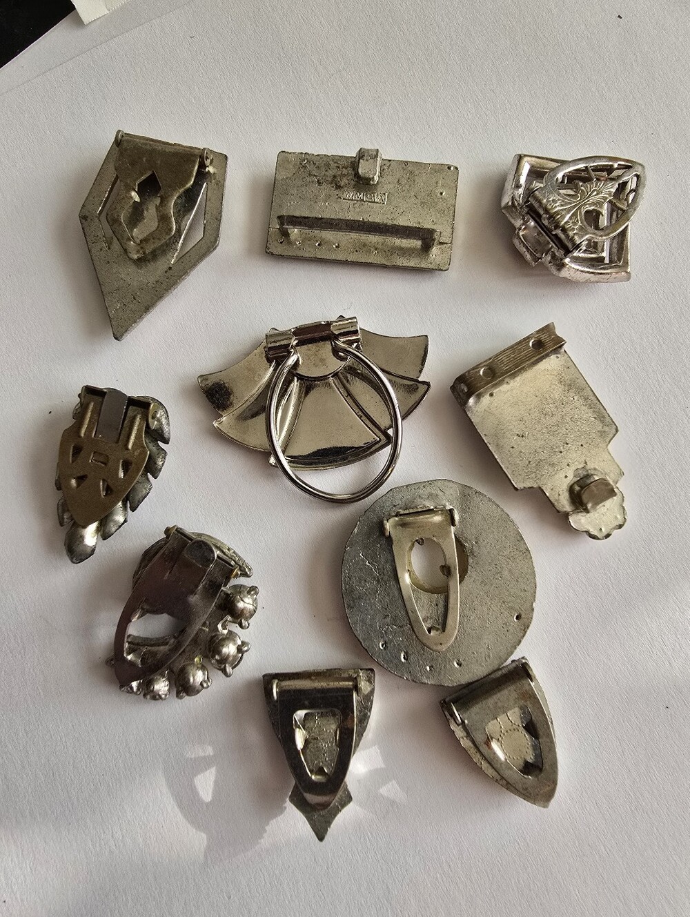 Jewelry lot Rescue box for upcycle craft destash repurpose Art Deco - Picture 5 of 10